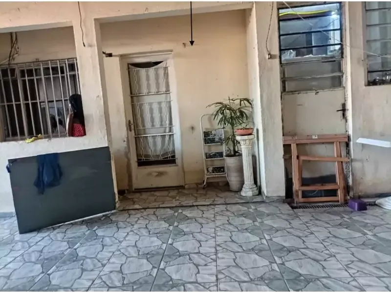 Outros em leilão