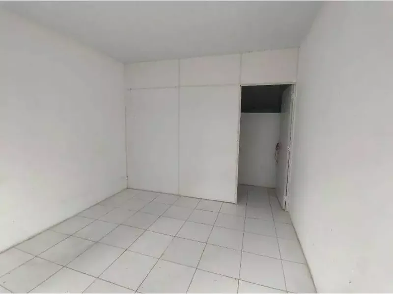 Loja em leilão
