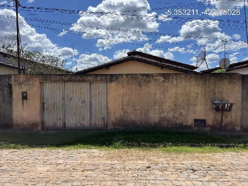 Casa em Leilão Extrajudicial