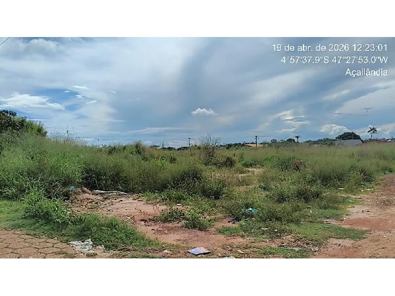 Terreno em Licitação