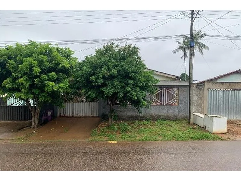 Casa em Leilão Extrajudicial