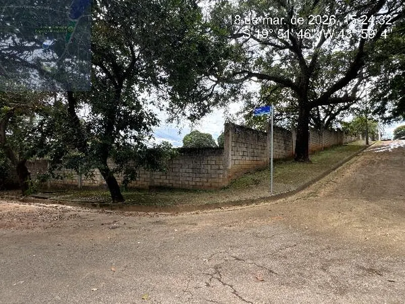 Terreno em Licitação