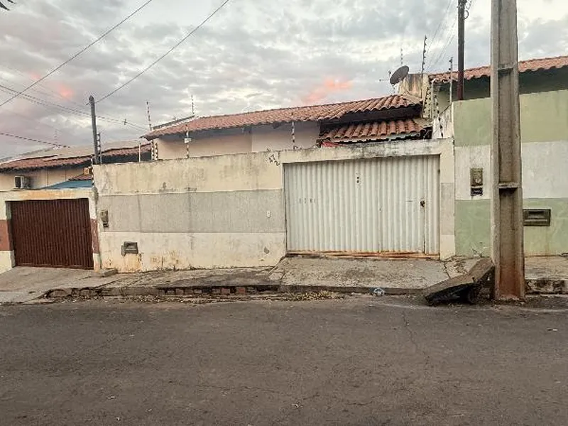 Casa em Leilão Extrajudicial