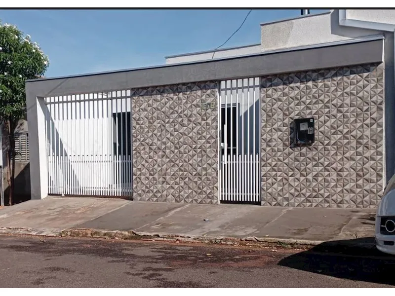 Casa em Leilão Extrajudicial