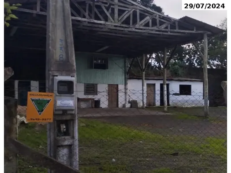 Terreno em leilão