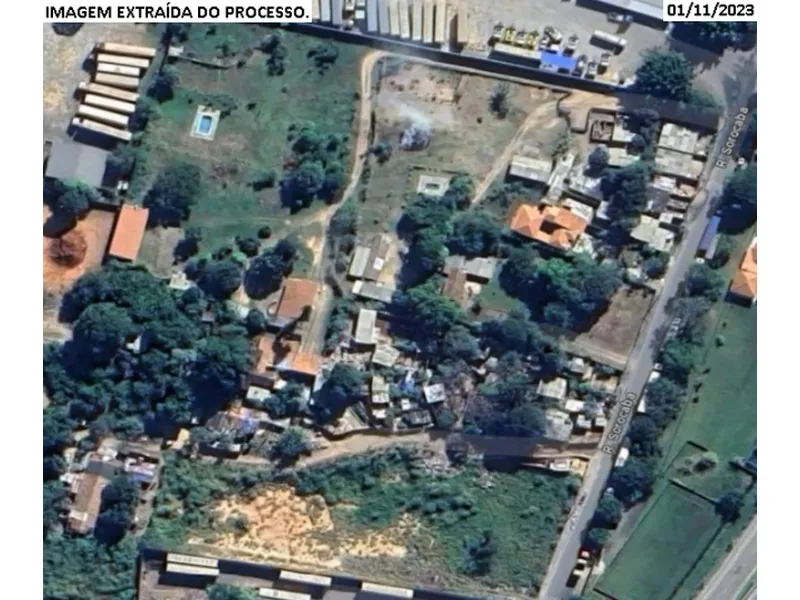 Terreno em leilão