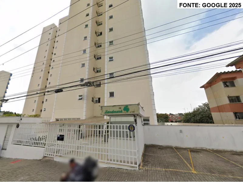 Outros em leilão