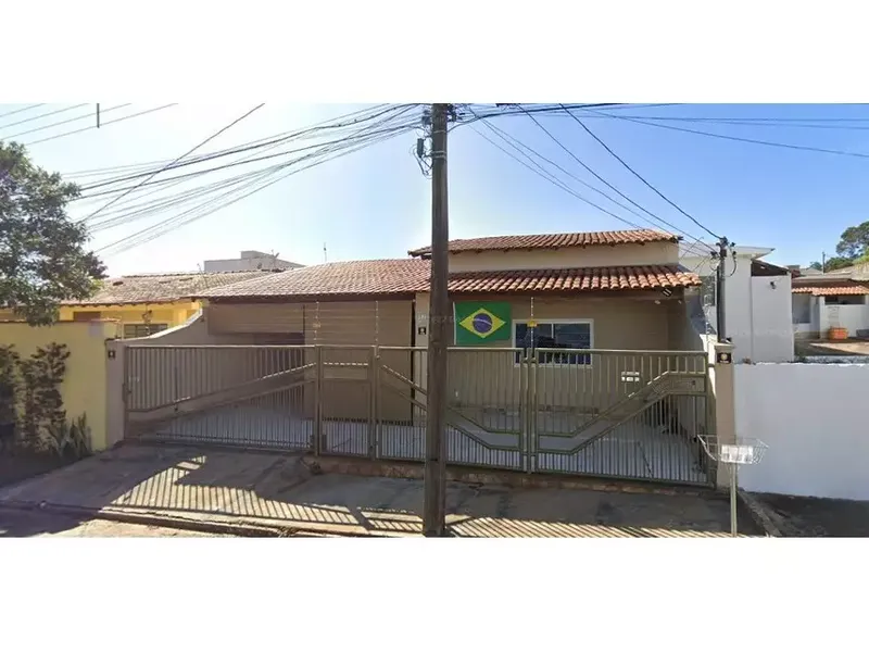 Casa em Leilão Extrajudicial