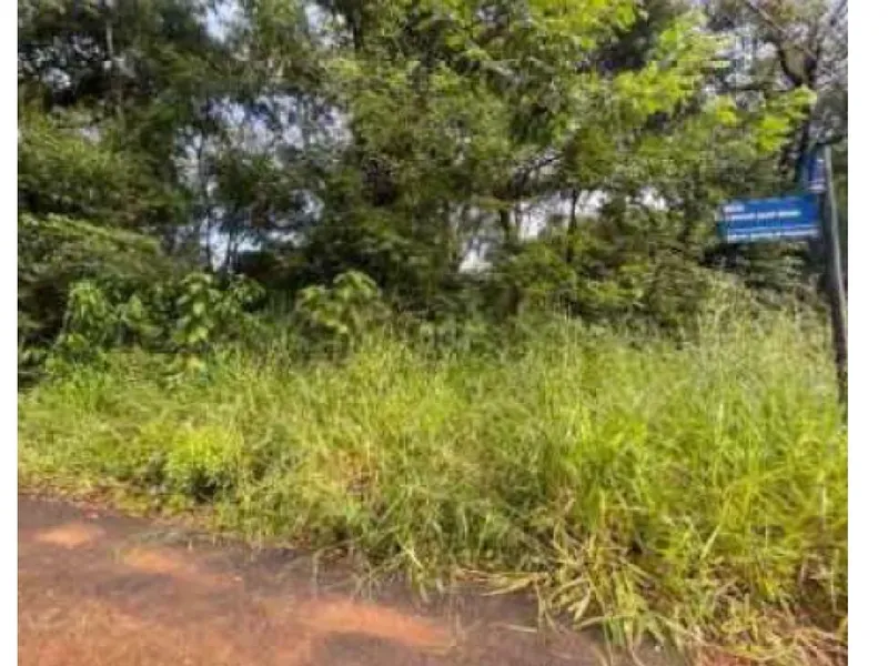 Terreno em leilão