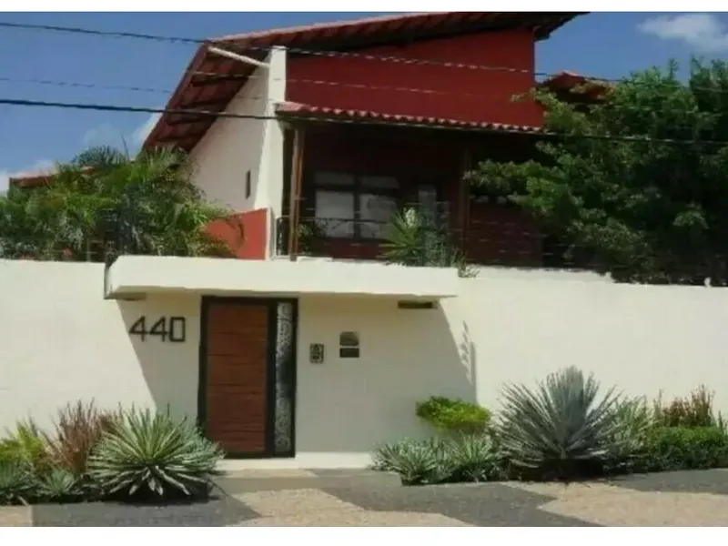 Prédio em Leilão Extrajudicial