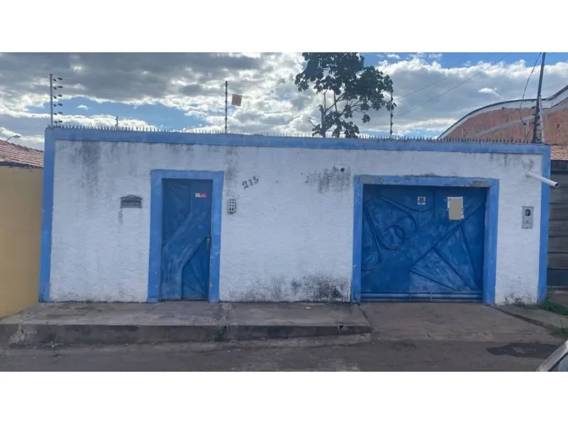 Casa em Leilão Extrajudicial