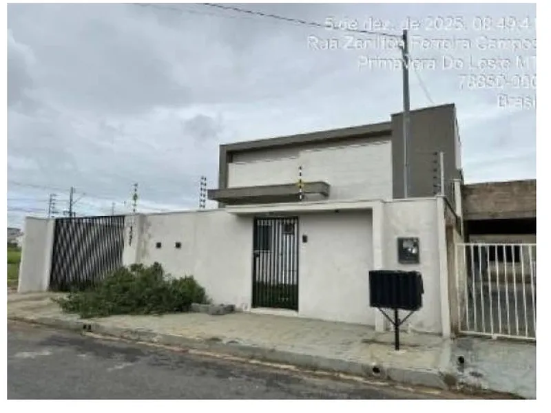 Casa em Leilão Extrajudicial