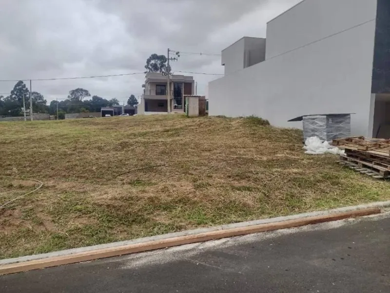 Terreno em leilão