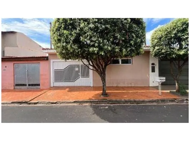 Casa em Leilão Extrajudicial