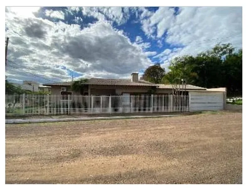 Casa em Leilão Extrajudicial