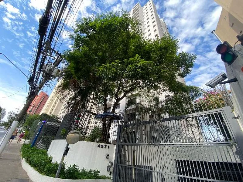 Apartamento em Licitação