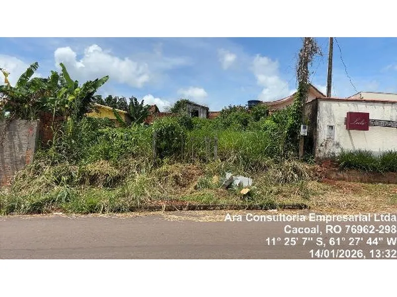 Terreno em Licitação