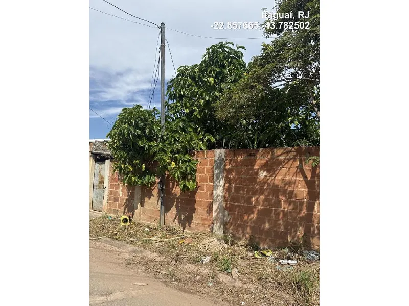 Terreno em Licitação