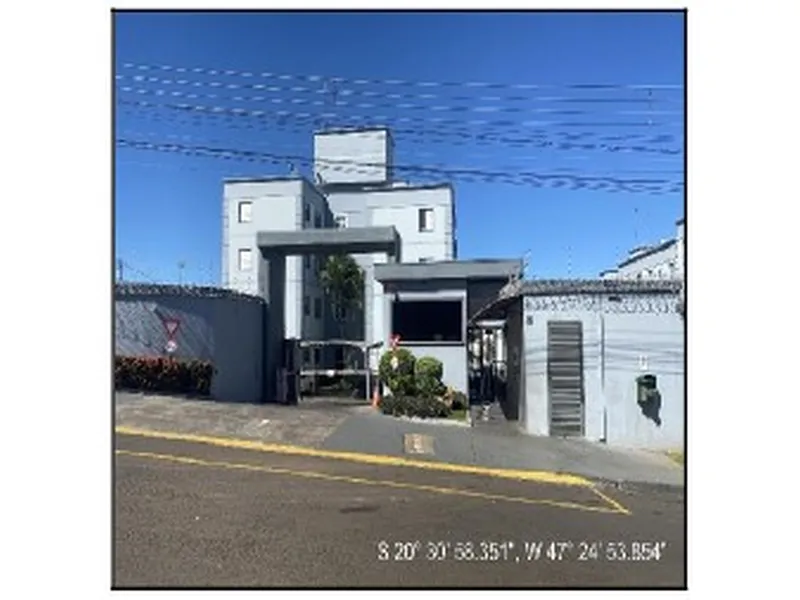 Apartamento em Licitação