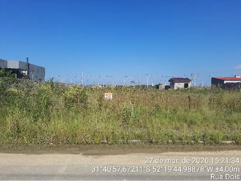 Terreno em Licitação