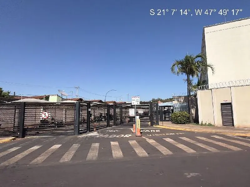 Apartamento em Licitação