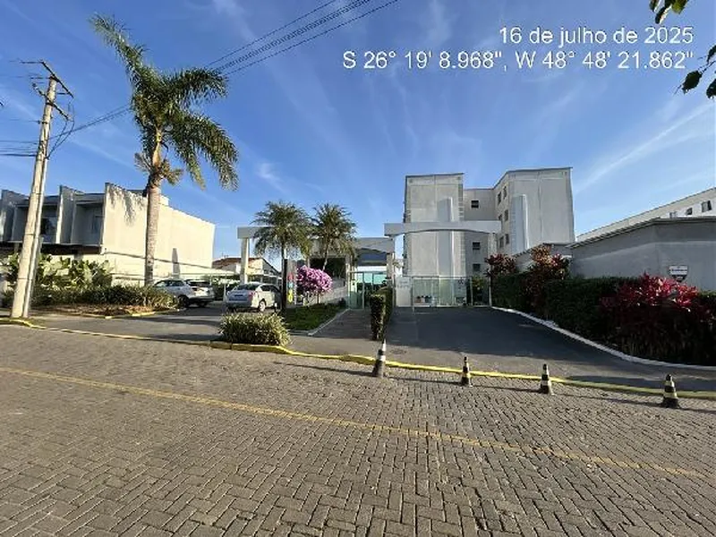 Apartamento em Leilão Extrajudicial