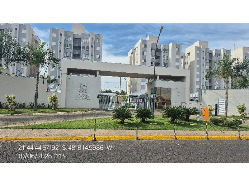Apartamento em Leilão Extrajudicial