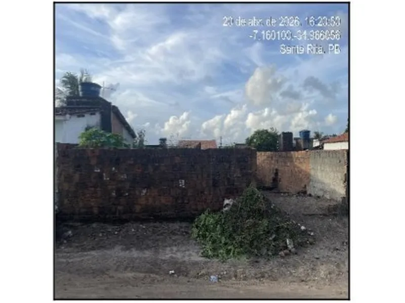 Terreno em Licitação