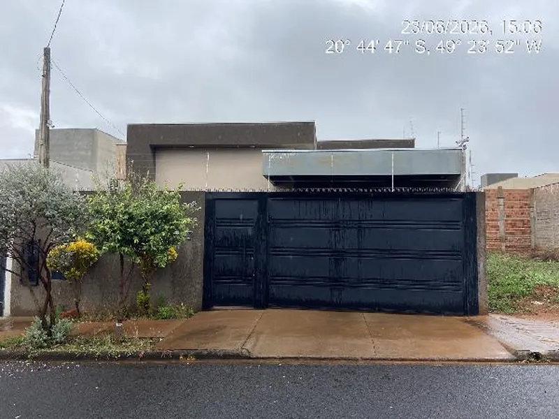 Casa em Leilão Extrajudicial