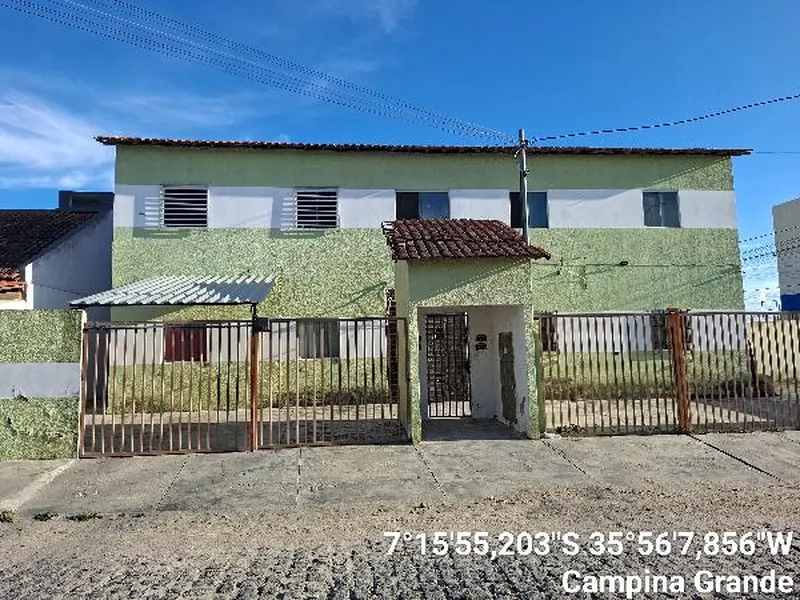 Prédio em Licitação