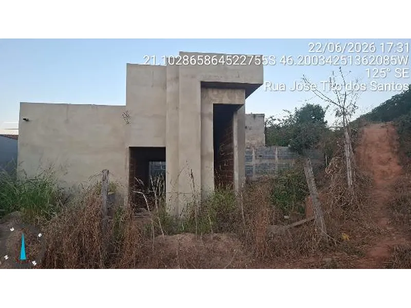 Casa em Leilão Extrajudicial
