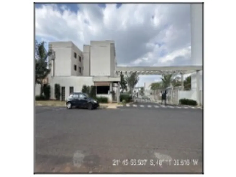 Apartamento em Leilão Extrajudicial
