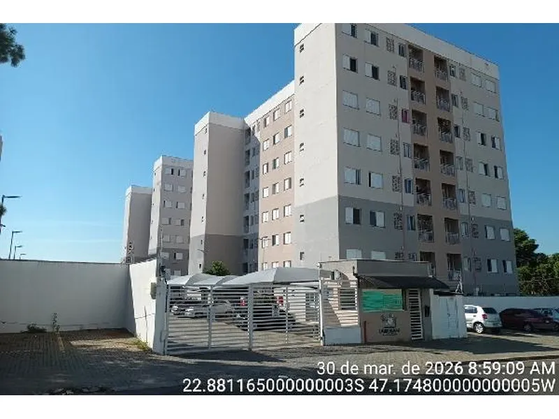 Apartamento em Licitação