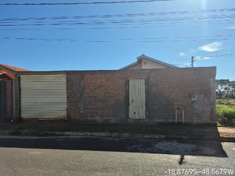 Casa em Leilão Extrajudicial