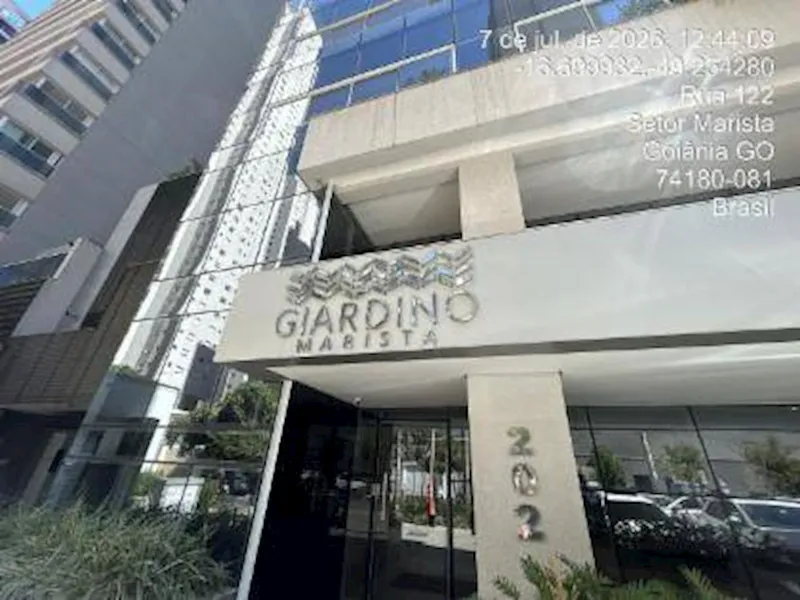 Apartamento em leilão