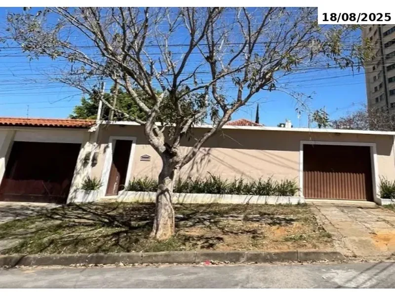 Casa em leilão