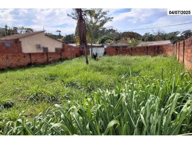 Terreno em leilão
