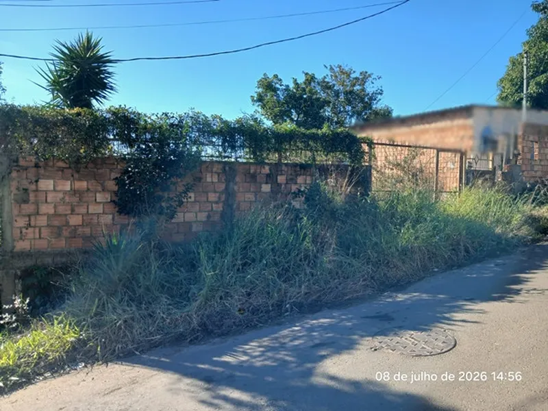 Terreno em leilão