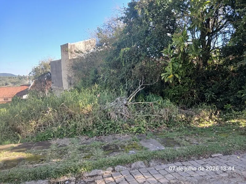 Terreno em leilão
