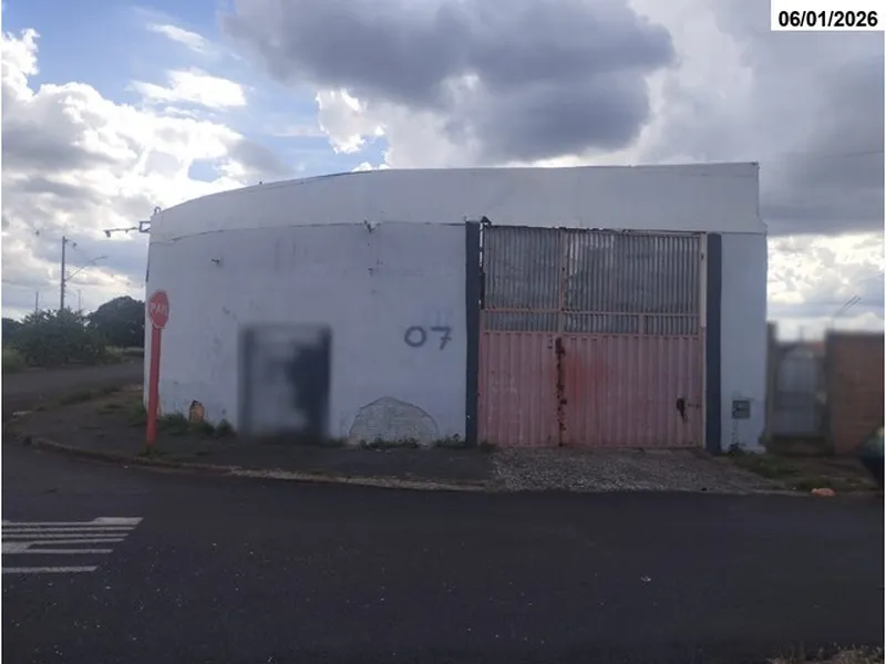 Galpão em leilão