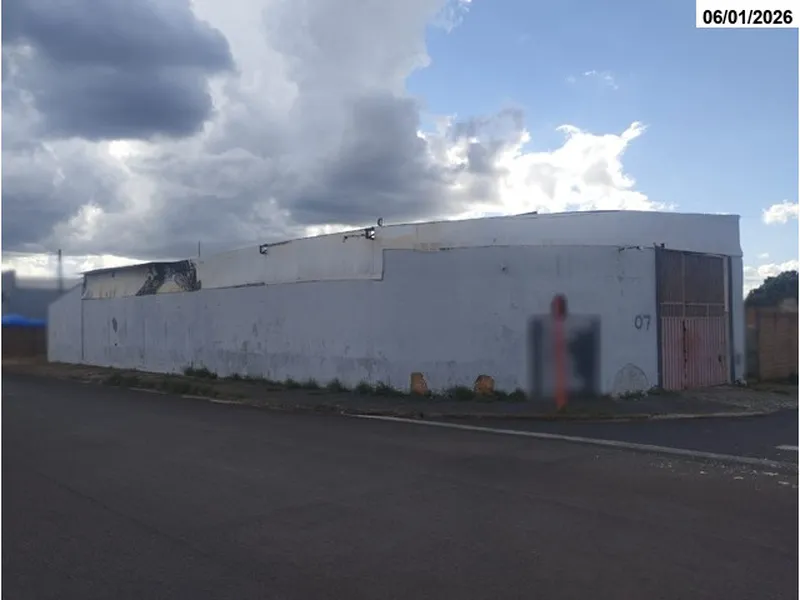 Galpão em leilão