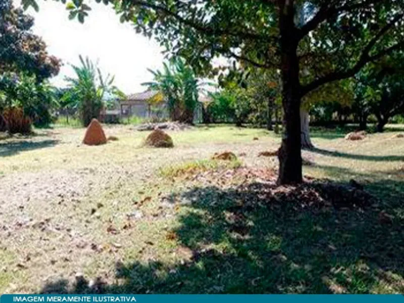 Terreno em leilão