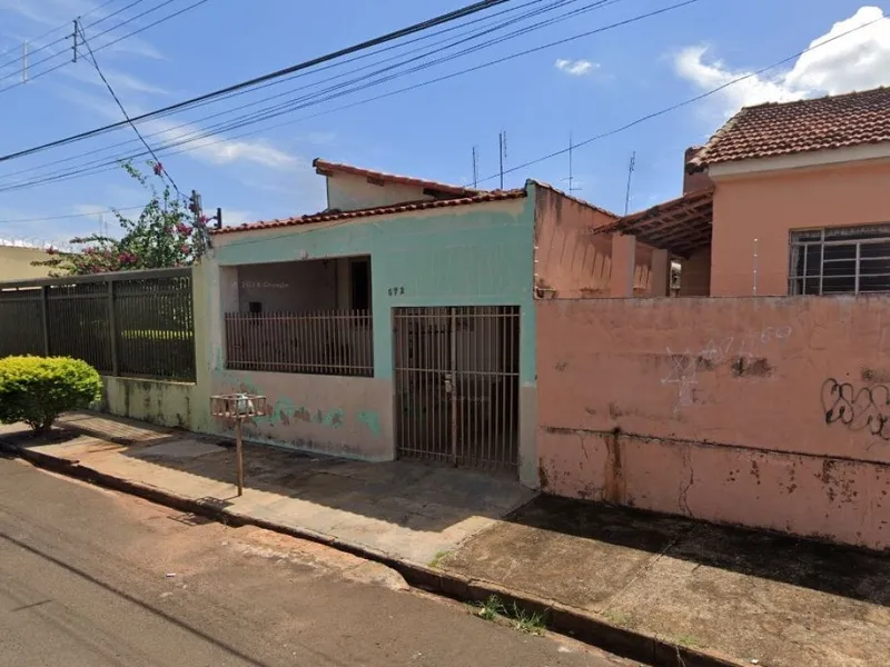 Casa em Leilão Extrajudicial