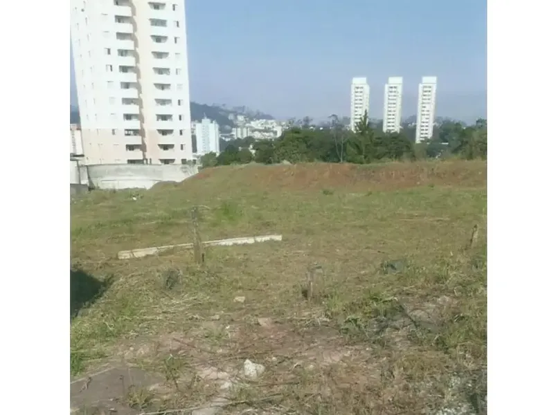 Terreno em leilão