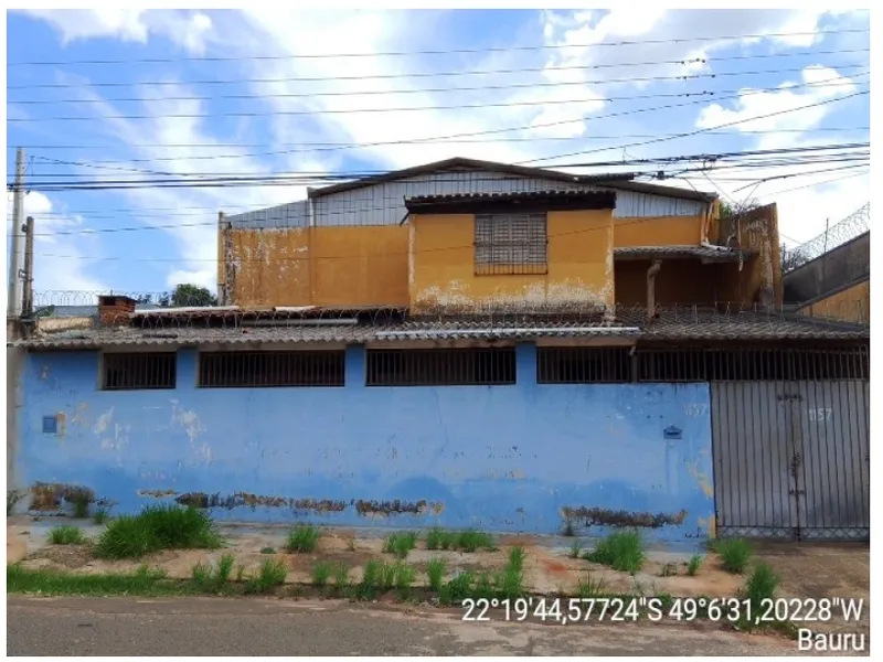 Prédio em Leilão Extrajudicial
