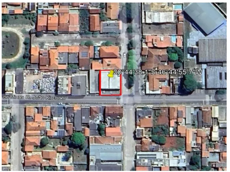 Prédio em leilão