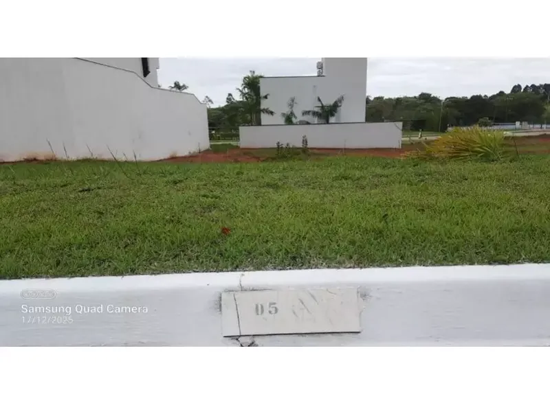Terreno em leilão