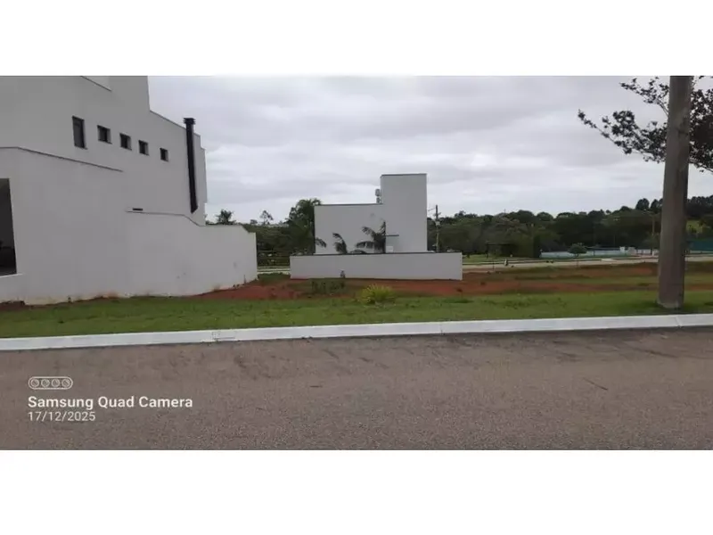 Terreno em leilão