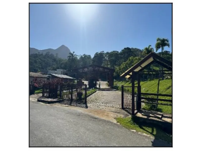 Terreno em Licitação
