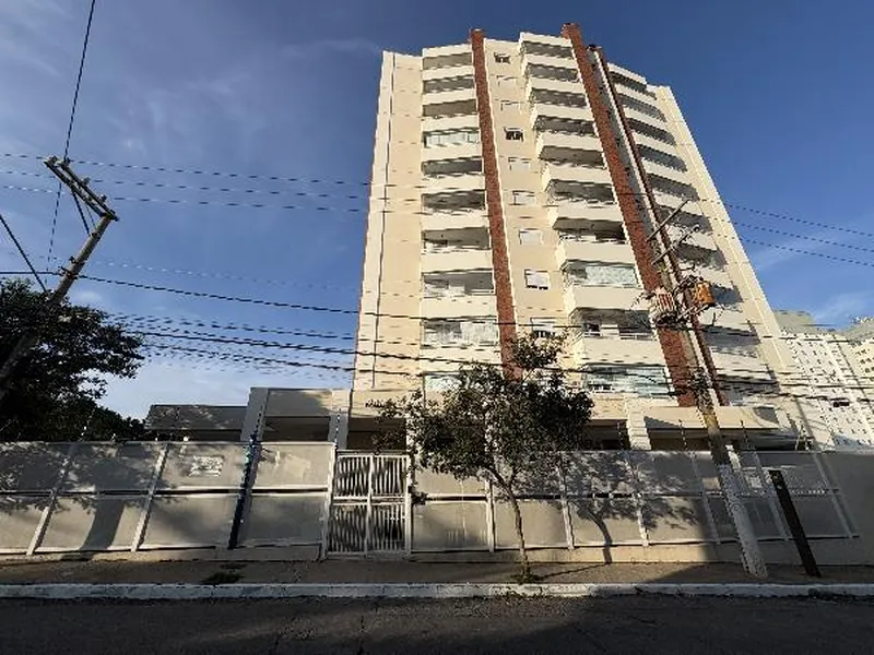 Apartamento em Licitação